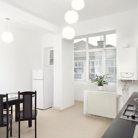 Sunshine Apartment Braşov Extérieur photo